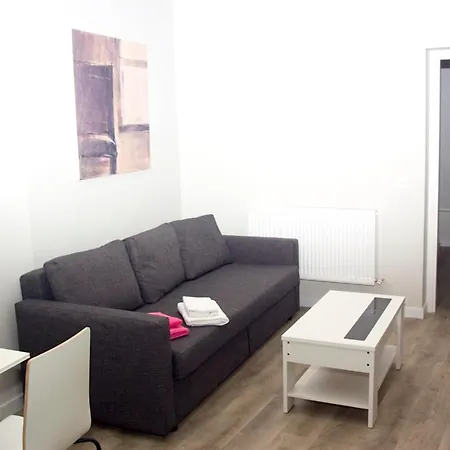 Welcoming In - 35 M² With Comfort León