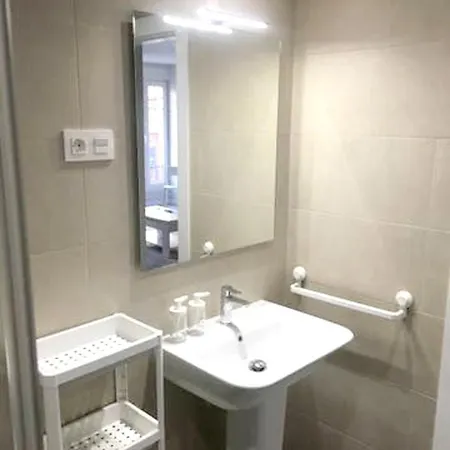 Apartment Welcoming In - 35 M² With Comfort *