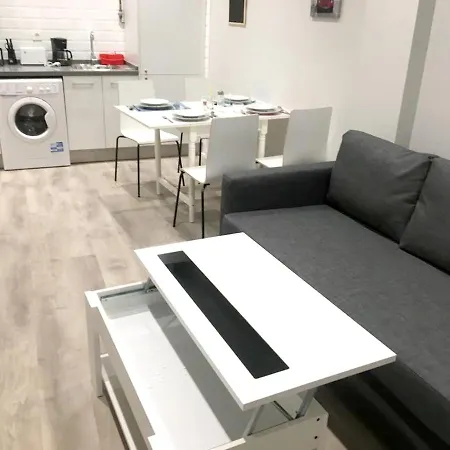 Welcoming In - 35 M² With Comfort Lägenhet León