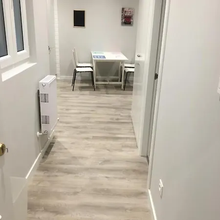 Welcoming In - 35 M² With Comfort * León